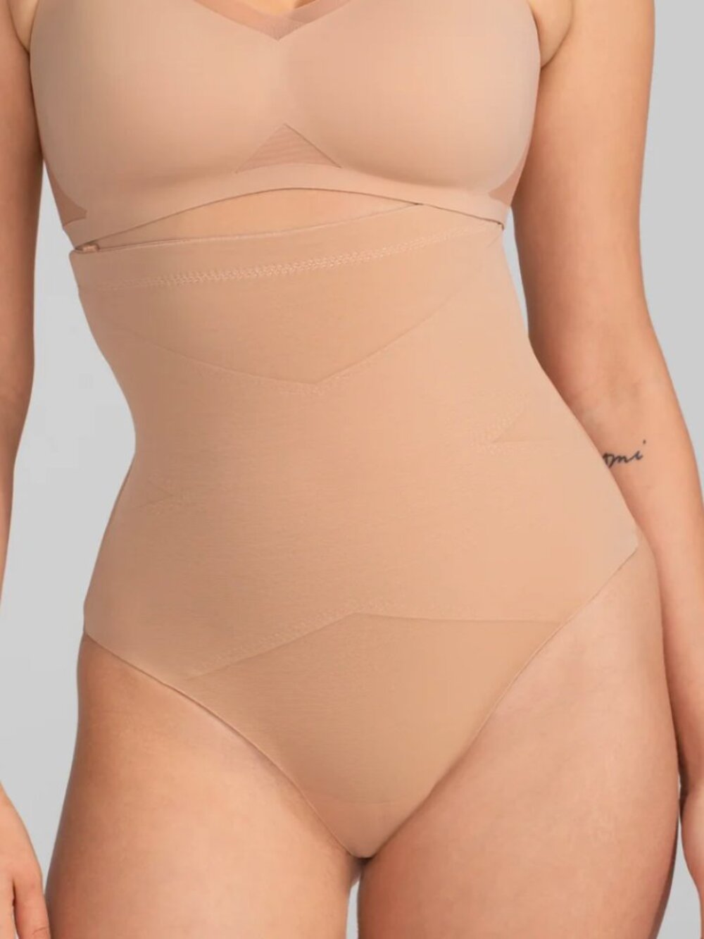 Honey Love Superpower Thong Shapewear XL NWT SAND NUDE